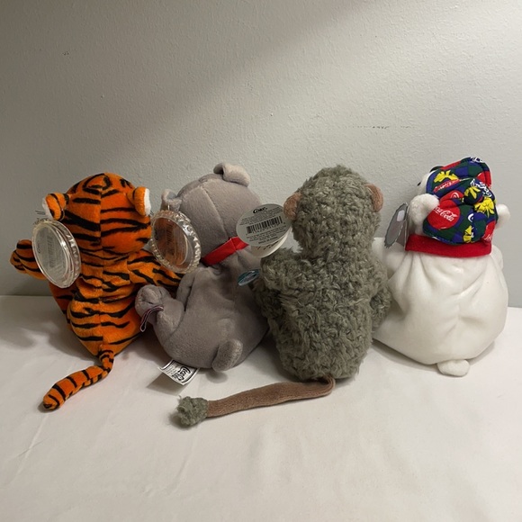 Vintage 90’s Coca Cola Plush Bean Bags Lot of 4 - Picture 3 of 16